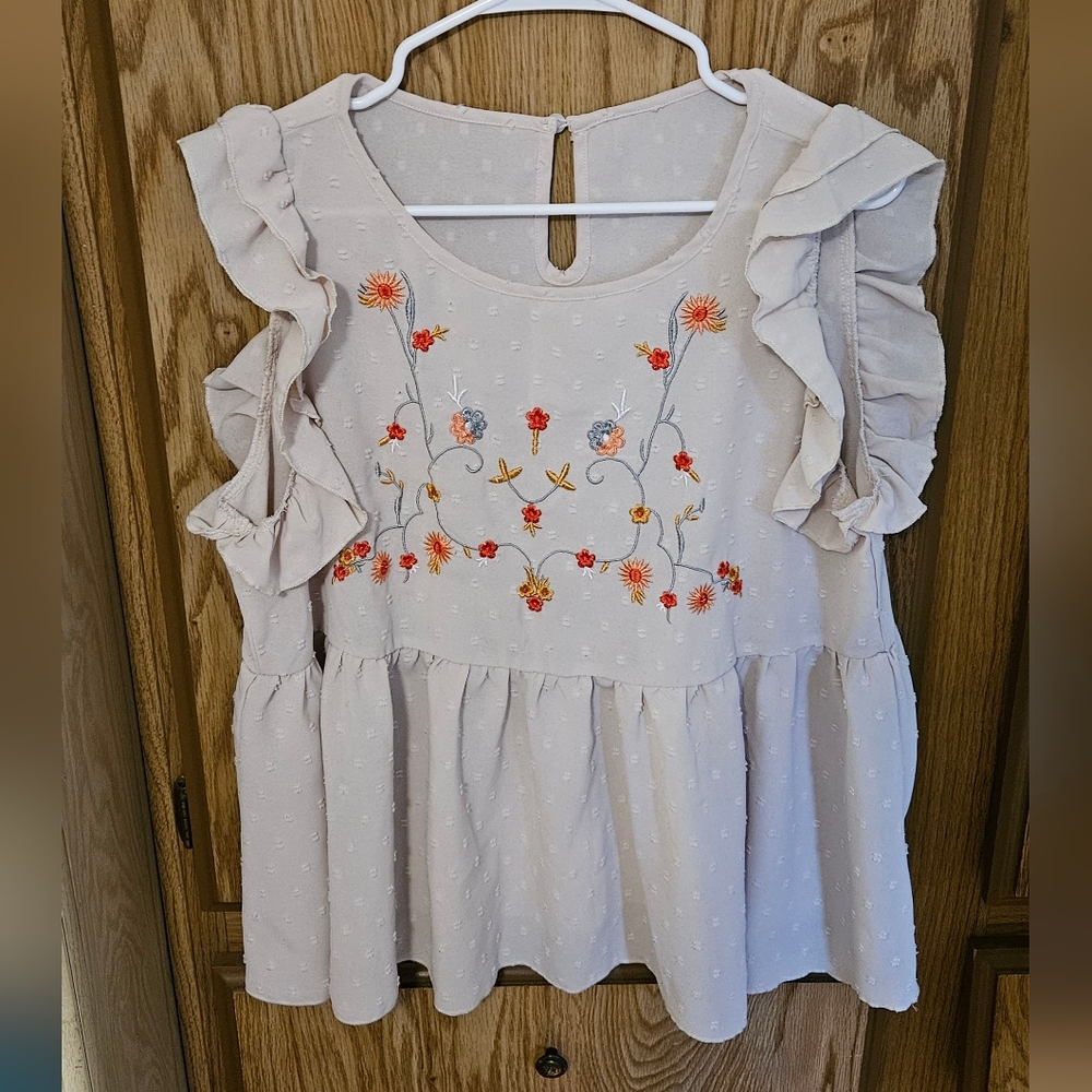 SHEIN Cream Floral Embroidered Ruffle Top